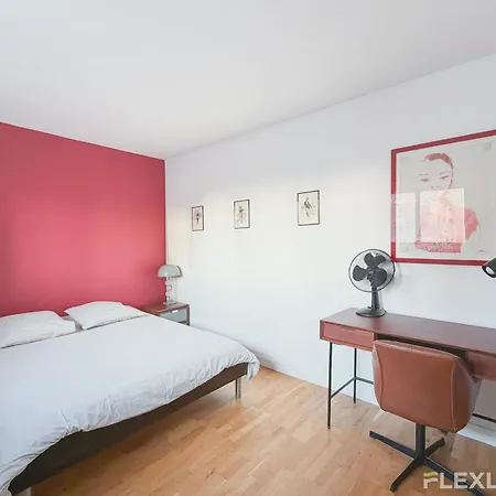 Charming Bright One-bedroom Flat With Private Balcony And Shared Swimming *